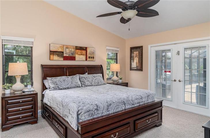with double doors to lanai