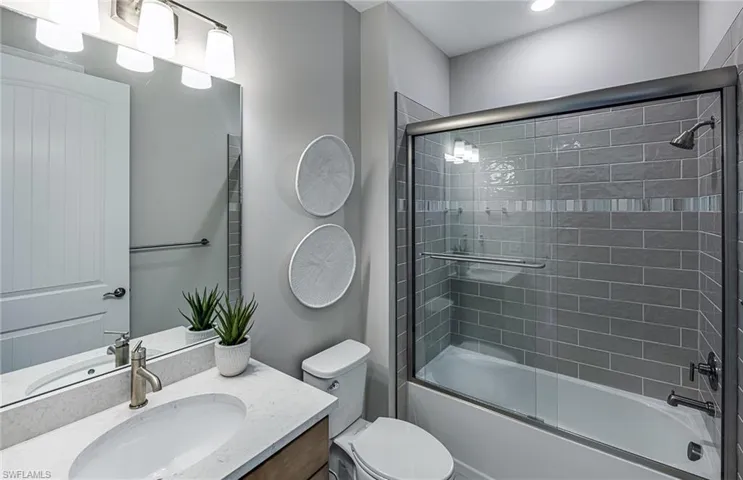 Photos are from a model home and are for illustration purposes only