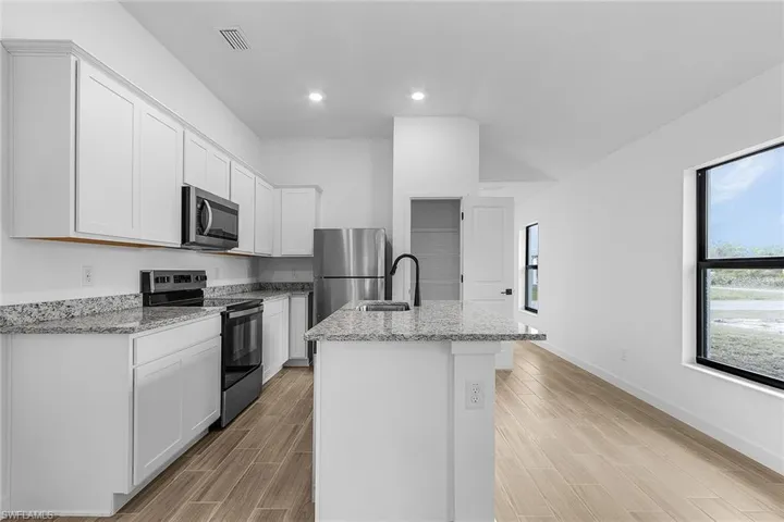434 Parkdale Blvd, Lehigh Acres, Florida 33974