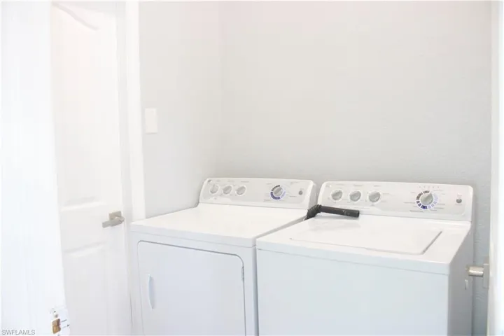 443  Raymer  ST, Lehigh Acres, FL 33974