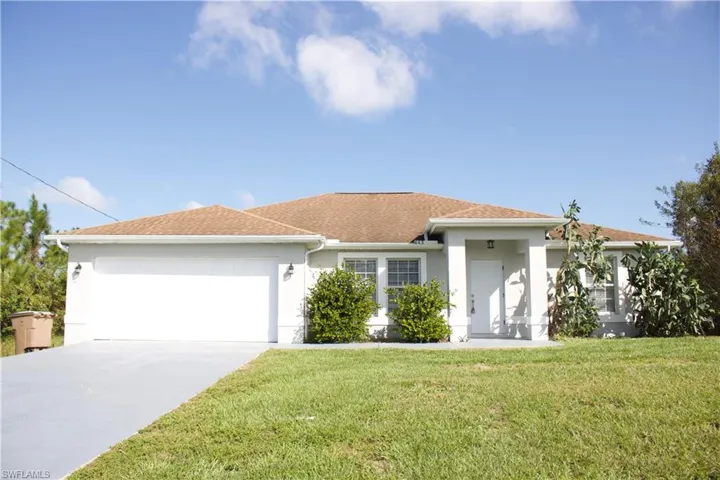 443  Raymer  ST, Lehigh Acres, FL 33974