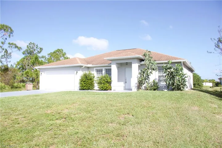 443  Raymer  ST, Lehigh Acres, FL 33974