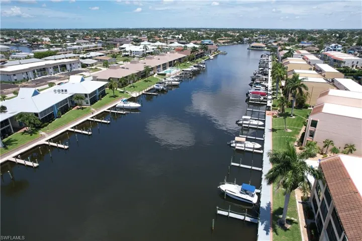 4116 Se 20th Pl 102, Cape Coral, Florida 33904