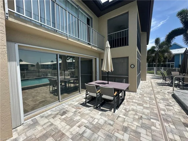 4116 Se 20th Pl 102, Cape Coral, Florida 33904