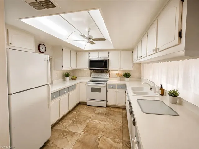 4116 Se 20th Pl 102, Cape Coral, Florida 33904