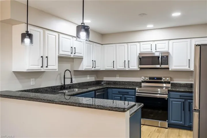 6867 Pentland Way 51, Fort Myers, Florida 33966