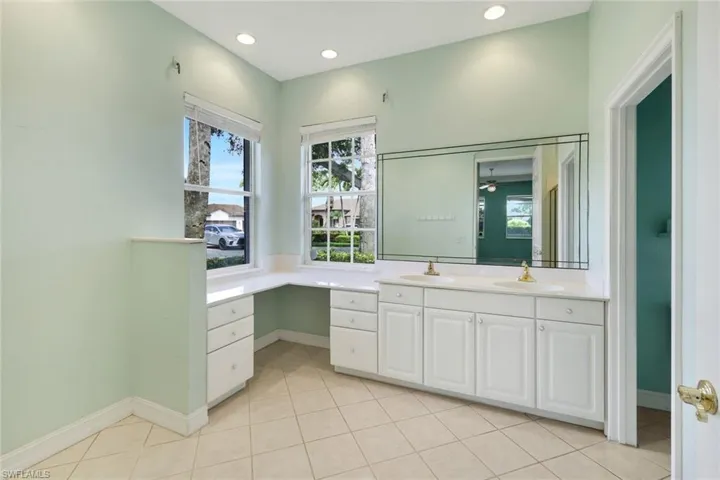 12570 Walden Run Dr, Fort Myers, Florida 33913
