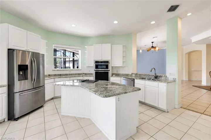 12570 Walden Run Dr, Fort Myers, Florida 33913