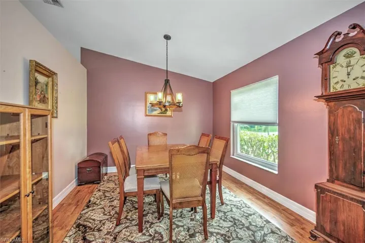 Dining room picture 2
