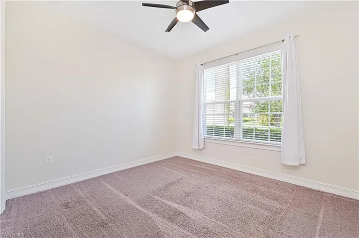 3915  King Williams  ST, Fort Myers, FL 33916