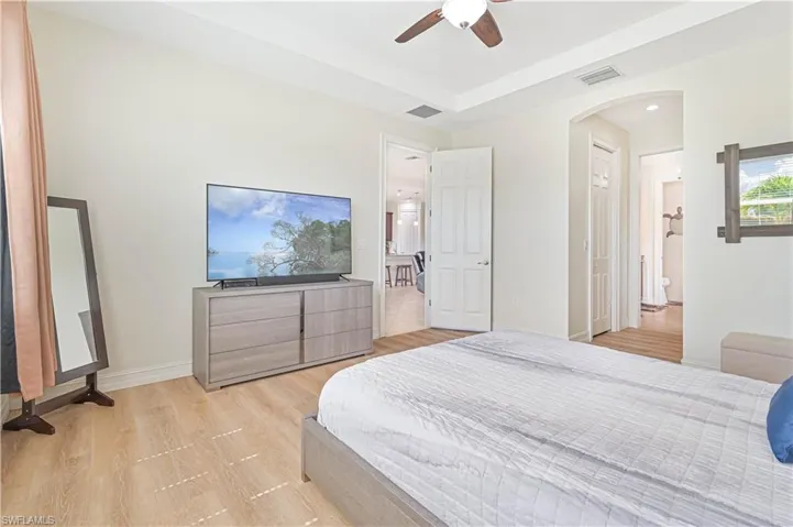 3915  King Williams  ST, Fort Myers, FL 33916