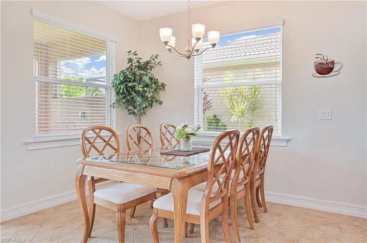 3915  King Williams  ST, Fort Myers, FL 33916