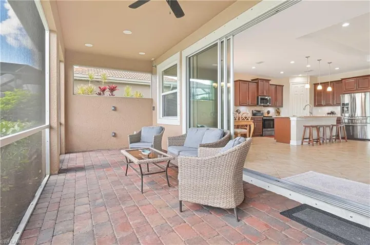 3915  King Williams  ST, Fort Myers, FL 33916