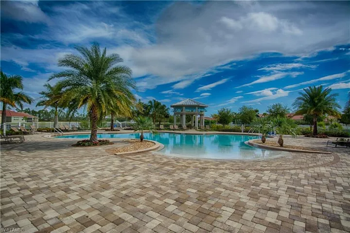 3915  King Williams  ST, Fort Myers, FL 33916