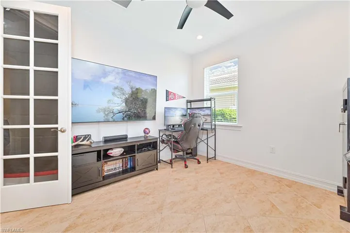 3915  King Williams  ST, Fort Myers, FL 33916
