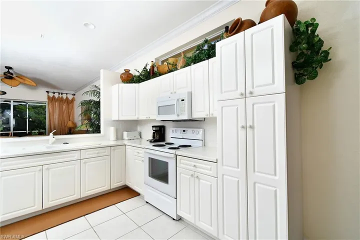 2097 Oxford Ridge Cir, Lehigh Acres, Florida 33973