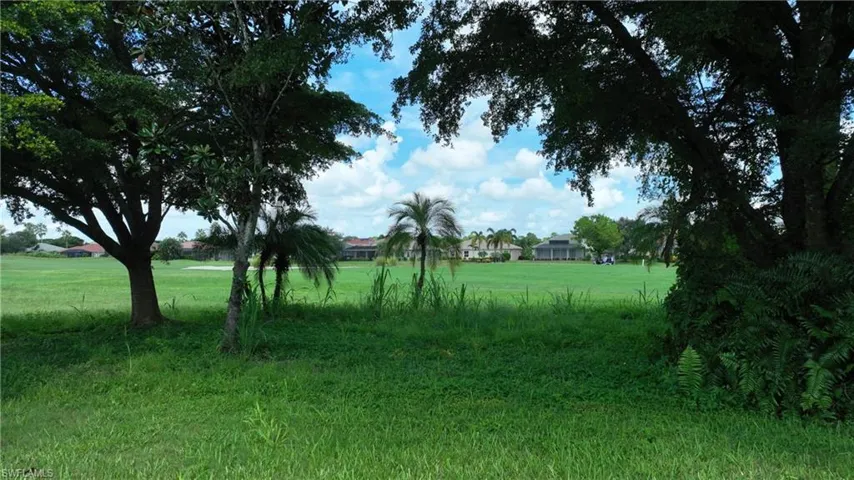 2097 Oxford Ridge Cir, Lehigh Acres, Florida 33973