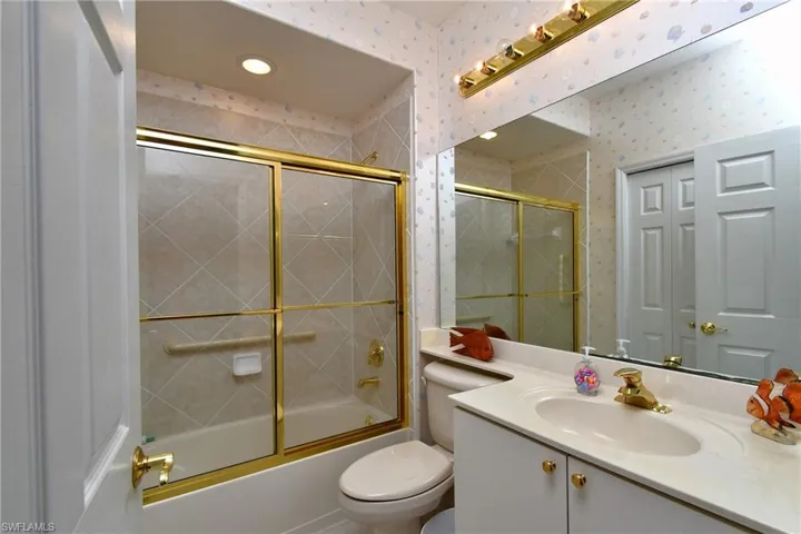 2097 Oxford Ridge Cir, Lehigh Acres, Florida 33973