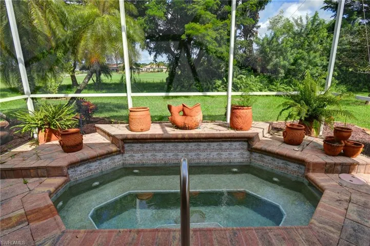2097 Oxford Ridge Cir, Lehigh Acres, Florida 33973