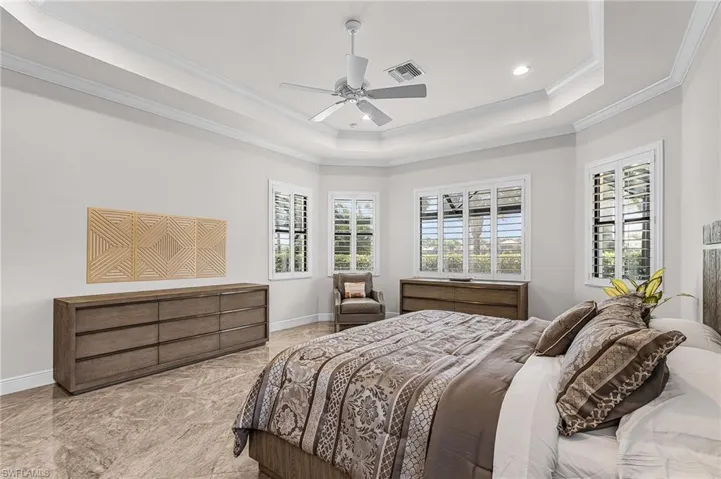 11942 Heather Woods Ct, Naples, Florida 34120