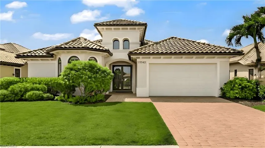 11942 Heather Woods Ct, Naples, Florida 34120
