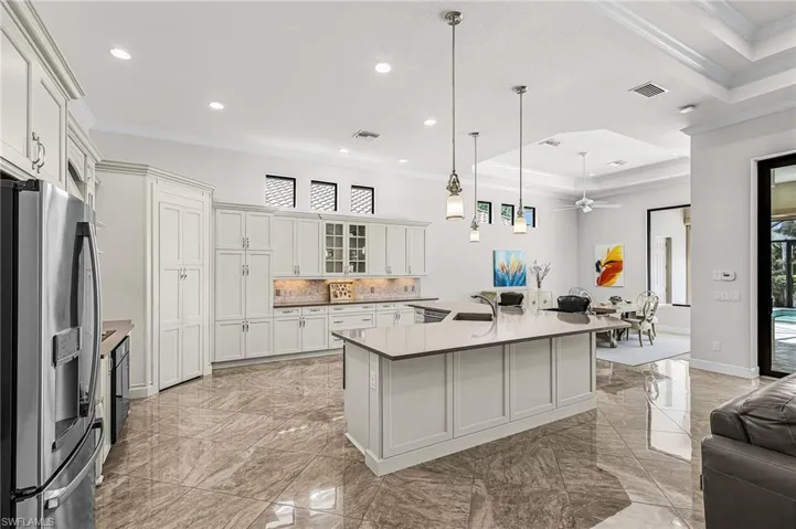 11942 Heather Woods Ct, Naples, Florida 34120