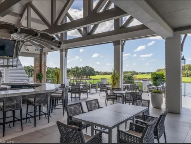 Community Bar & Grill