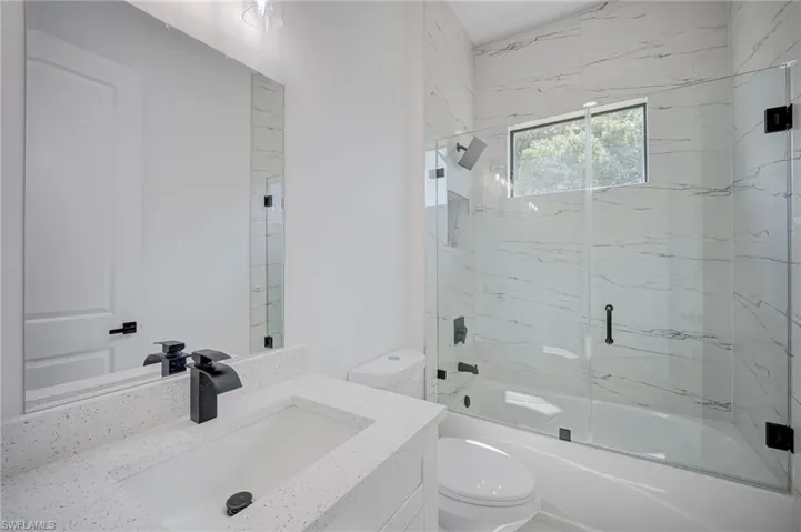 470 Laconic Ave, Lehigh Acres, Florida 33974