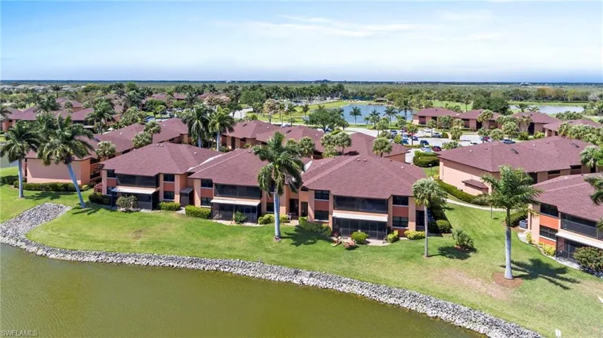 1532  Mainsail  DR, Naples, FL 34114
