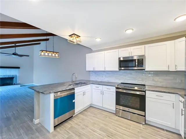 17314  Birchwood  LN, Fort Myers, FL 33908