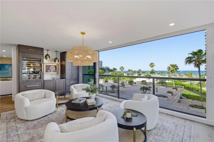 4031  Gulf Shore N BLVD, Naples, FL 34103