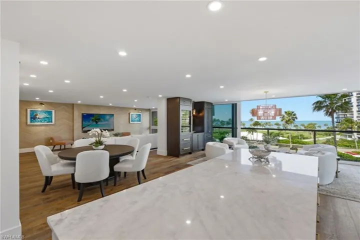4031  Gulf Shore N BLVD, Naples, FL 34103