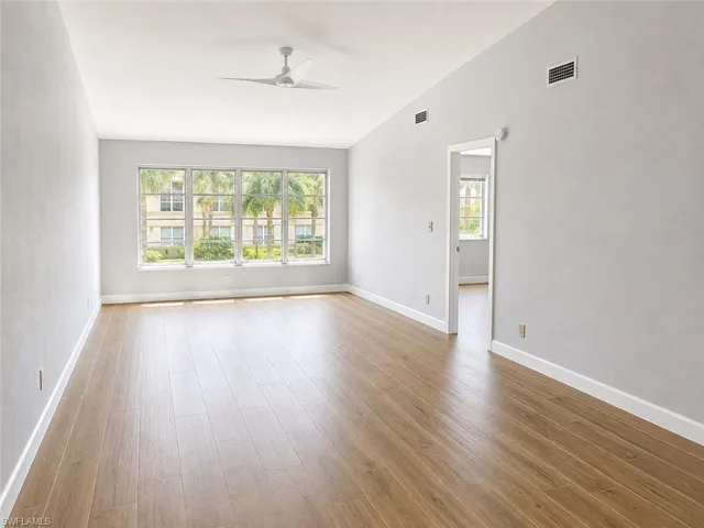4100 Looking Glass Ln 3008, Naples, Florida 34112