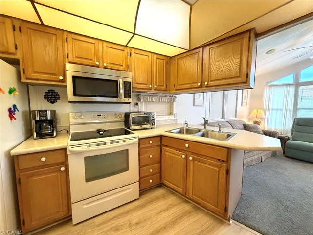 4701 Mayflower Way W, Estero, Florida 33928