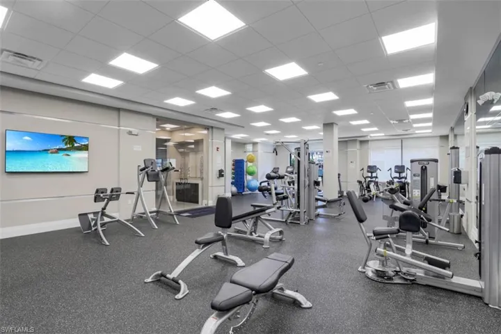 1135 3rd Ave S 318, Naples, Florida 34102