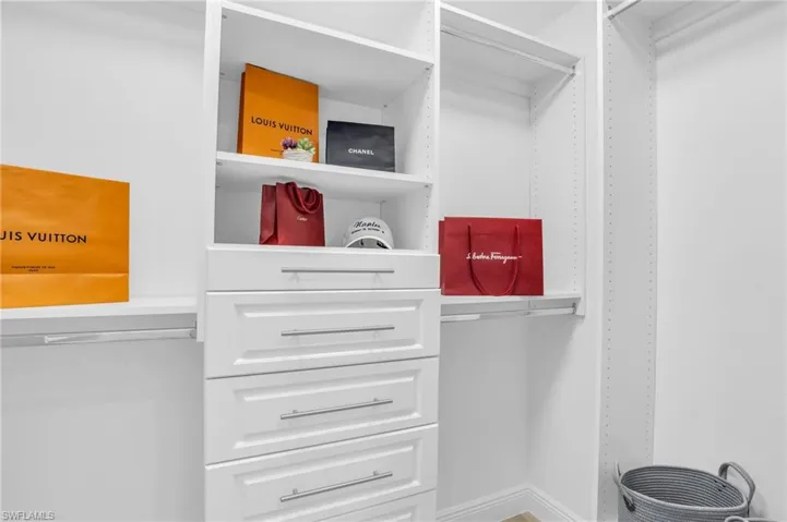 Walk in Closet