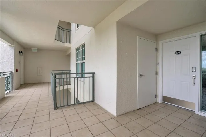 Entry to unit #602