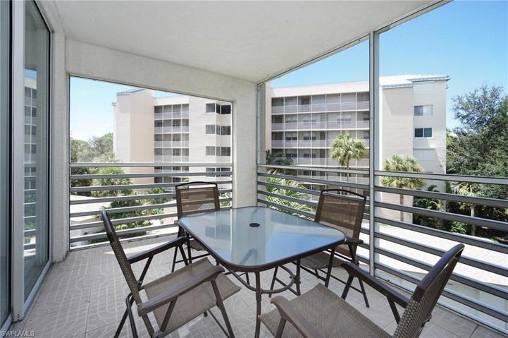 285  Naples Cove  DR, Naples, FL 34110