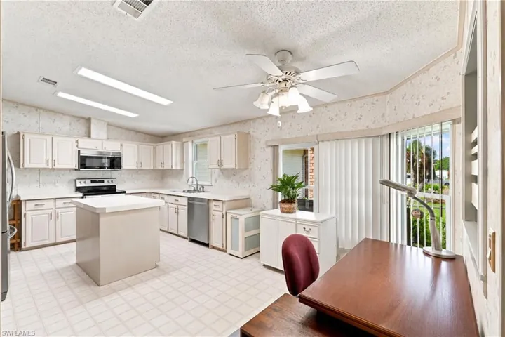 19875 Frenchmans Ct, North Fort Myers, Florida 33903