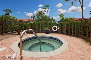 4540  Andover  WAY, Naples, FL 34112