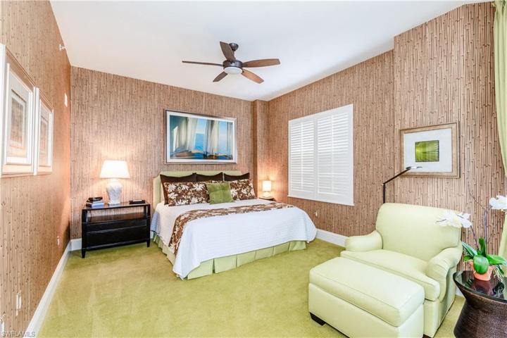 Guest bedroom