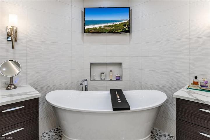 Primary Tub