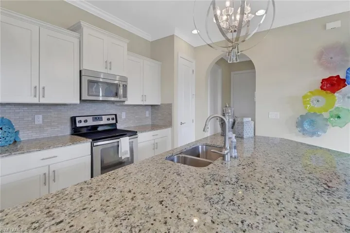 10393  Materita  DR, Fort Myers, FL 33913