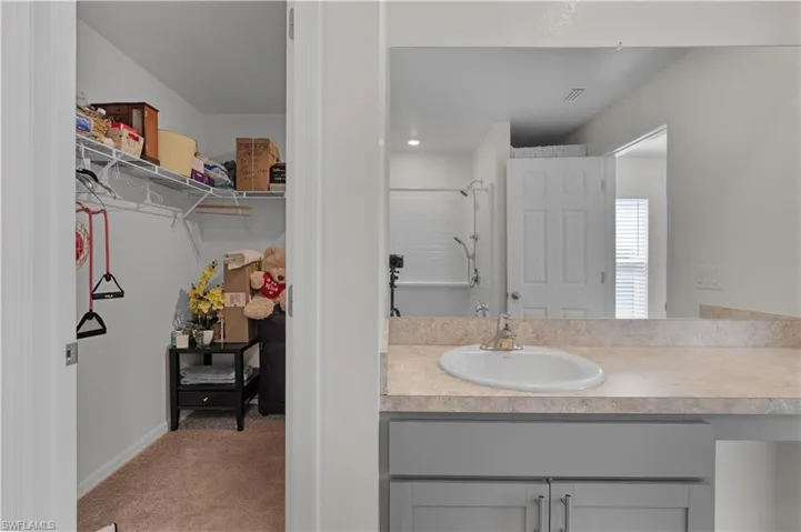 2706 9th St Sw, Lehigh Acres, Florida 33976