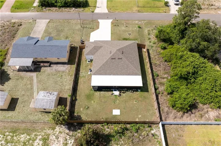 2706 9th St Sw, Lehigh Acres, Florida 33976