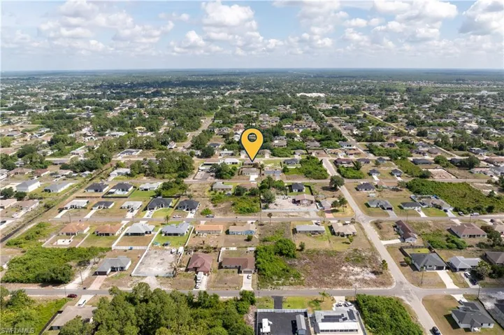 2706 9th St Sw, Lehigh Acres, Florida 33976