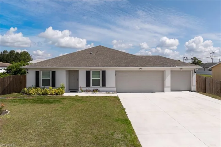 2706 9th St Sw, Lehigh Acres, Florida 33976