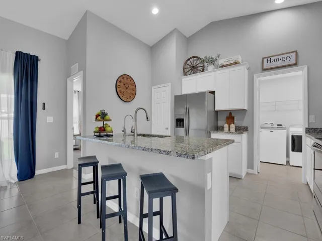 1101 NE 10th  ST, Cape Coral, FL 33909