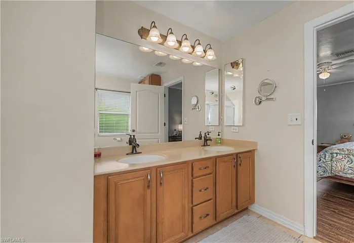 201 Ne 17th Ter, Cape Coral, Florida 33909