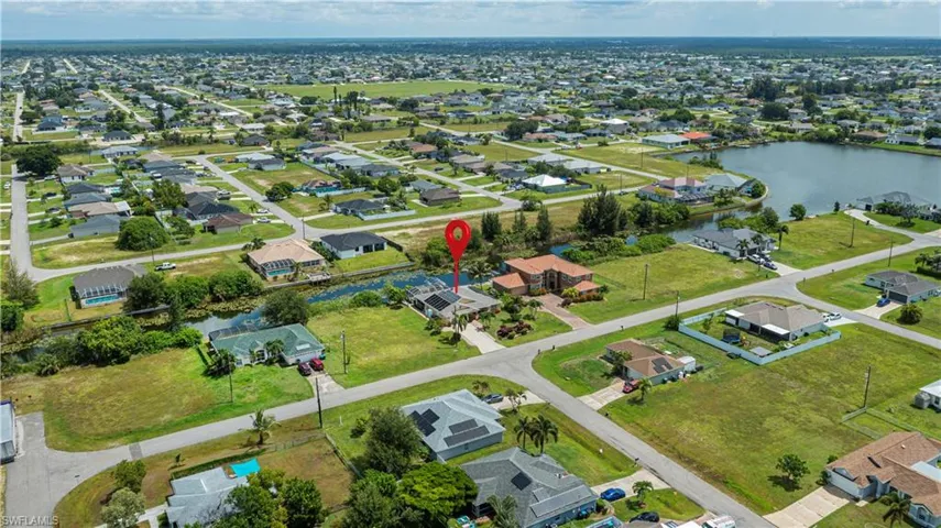 201 Ne 17th Ter, Cape Coral, Florida 33909